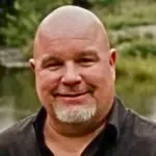 kevin headshot edit renew neurotherapy Kevin George